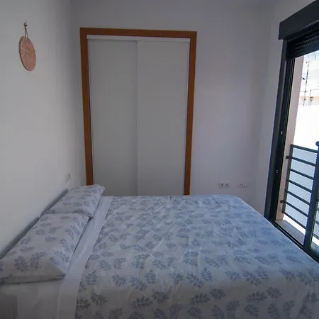 With Terrace In Center - Tcm * Malaga