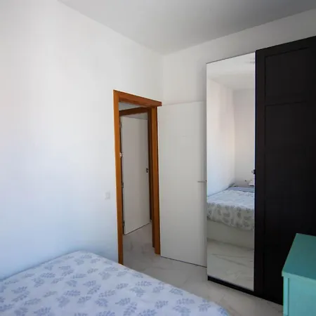 Apartment With Terrace In Center - Tcm